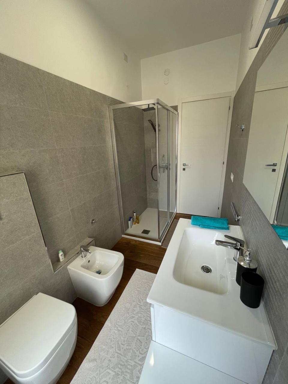 T-Rooms กาญารี ภายนอก รูปภาพ
